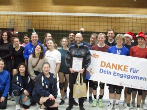 13 Ehrenamt-ueberrascht Martin-Schwerdtfeger FC-Wenden